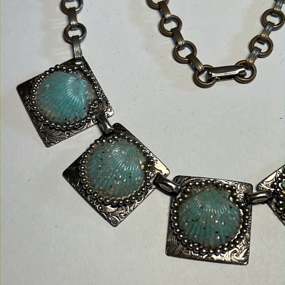 Vintage✨Seashell motif necklace - Picture 2 of 5